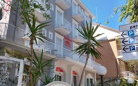 Hotel Corallo Garnì